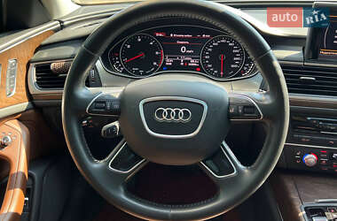 Седан Audi A6 2015 в 