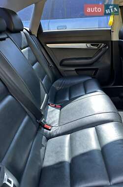 Седан Audi A6 2004 в 