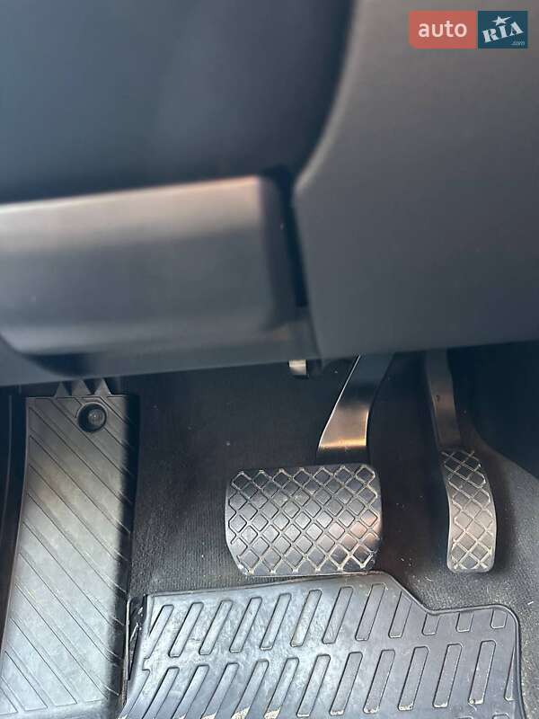 Седан Audi A6 2004 в Харькове