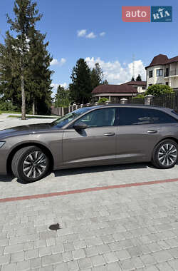 Универсал Audi A6 2019 в 