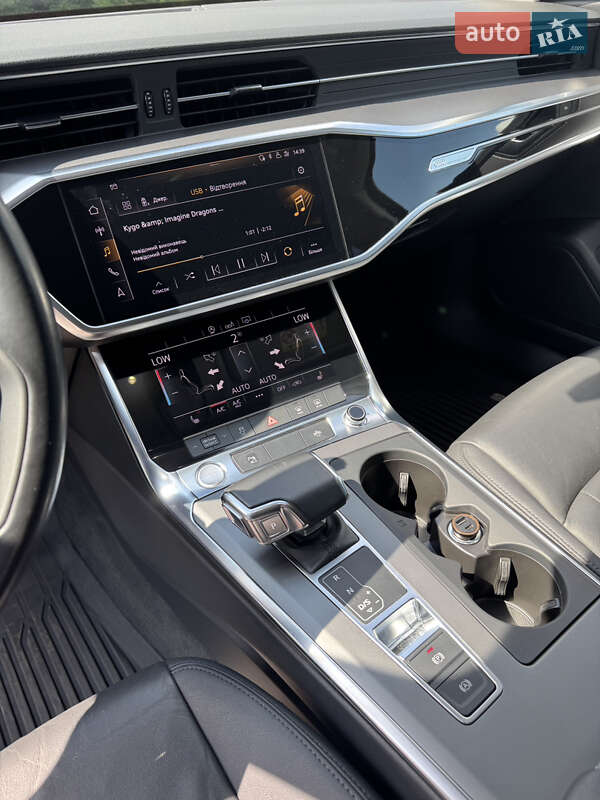 Универсал Audi A6 2019 в Староконстантинове