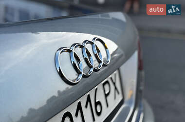 Седан Audi A6 2010 в 