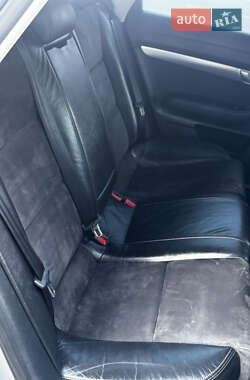 Седан Audi A6 2010 в 