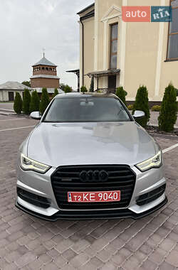 Седан Audi A6 2015 в 