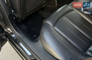 Седан Audi A6 2012 в 