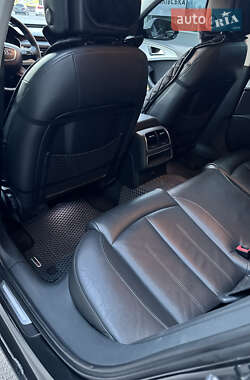 Универсал Audi A6 2013 в 