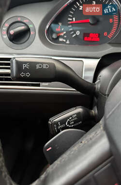 Седан Audi A6 2004 в 