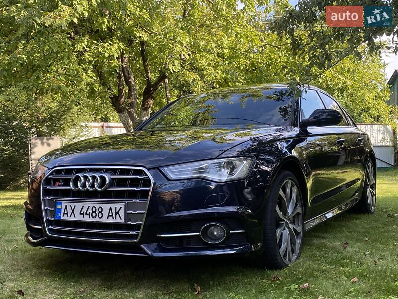Седан Audi A6 2016 в Киеве