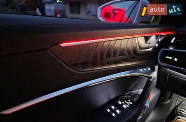 Седан Audi A6 2021 в 