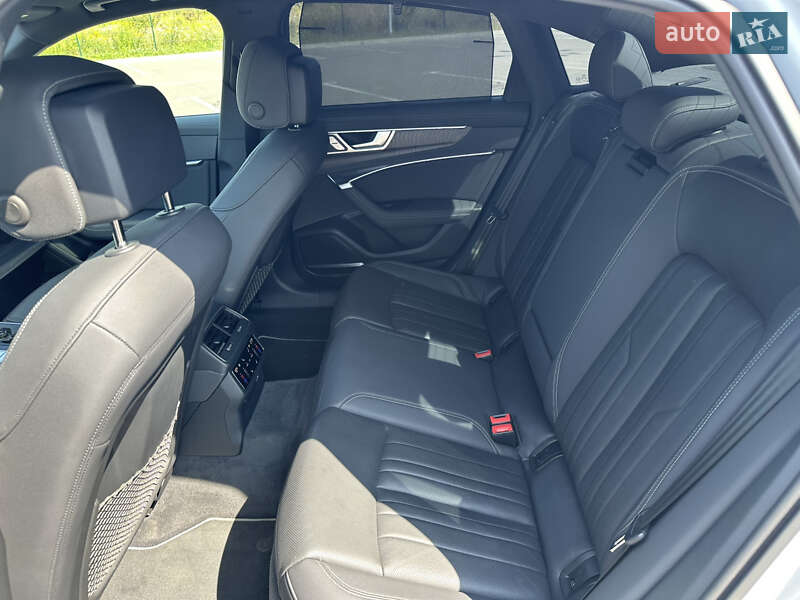 Седан Audi A6 2019 в Рівному