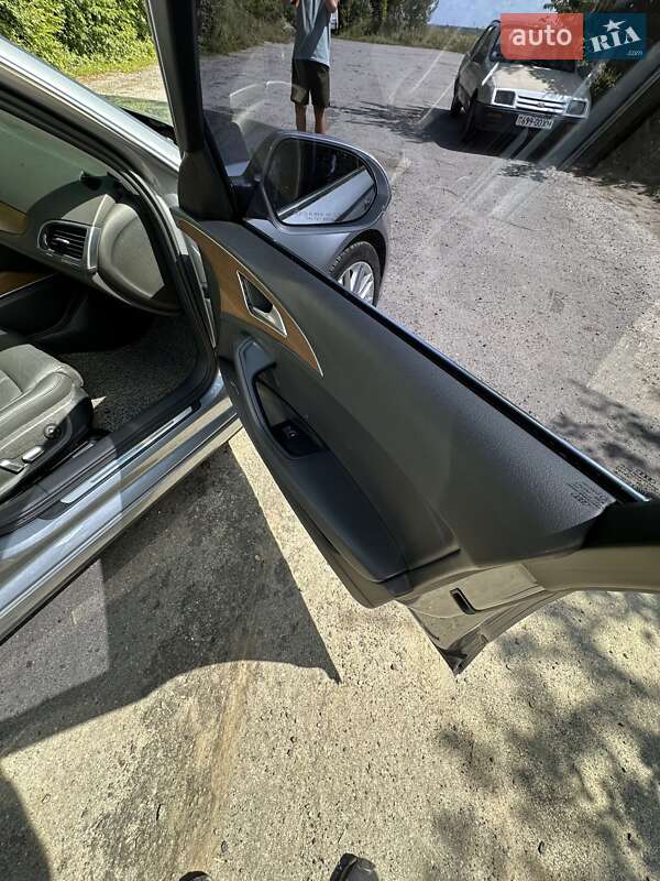 Седан Audi A6 2015 в Хмельницком