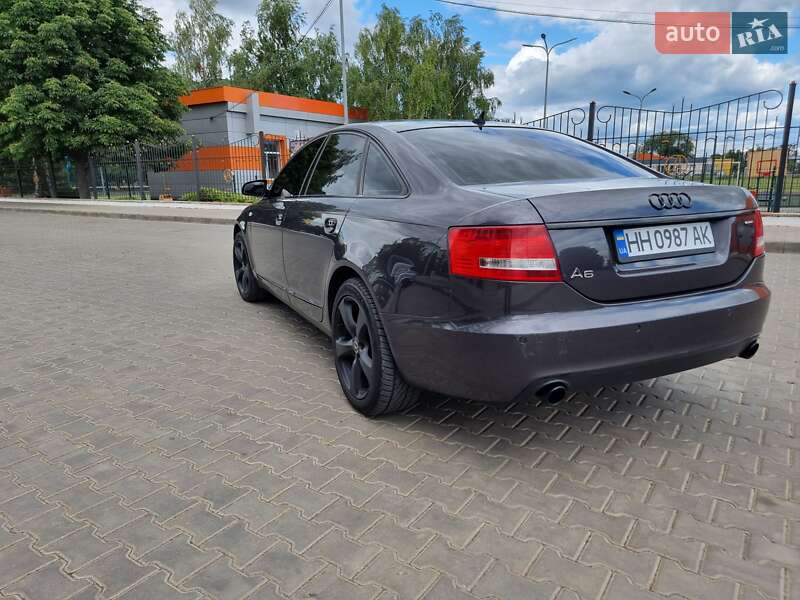 Седан Audi A6 2004 в Одессе