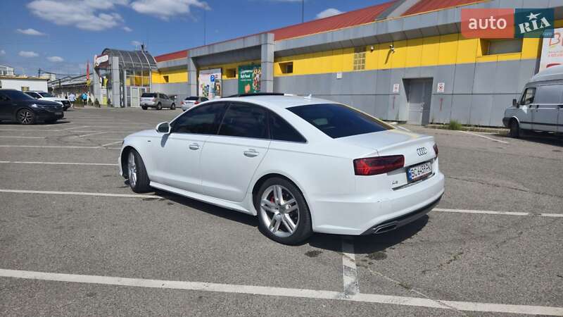 Седан Audi A6 2015 в Львове