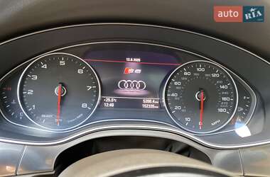 Седан Audi A6 2016 в 