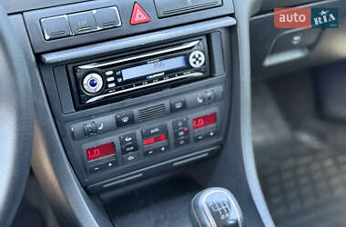 Универсал Audi A6 2002 в 