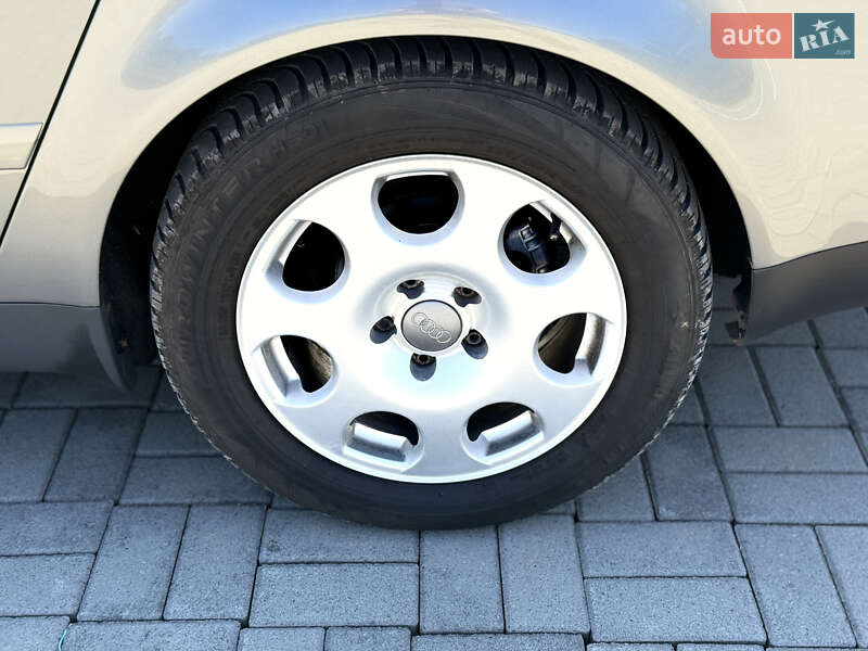 Универсал Audi A6 2002 в Самборе