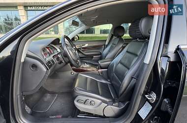 Седан Audi A6 2010 в 