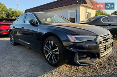 Седан Audi A6 2021 в 