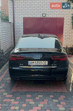 Седан Audi A6 2015 в 