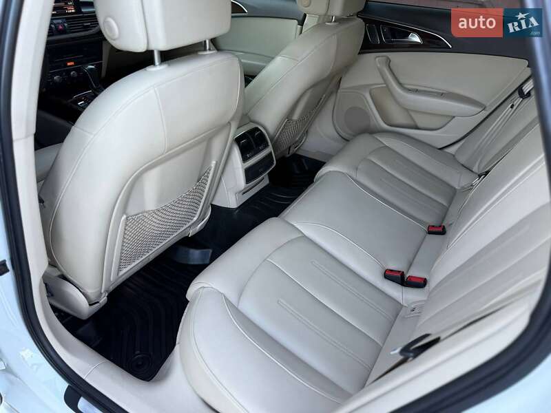 Седан Audi A6 2017 в Ромнах