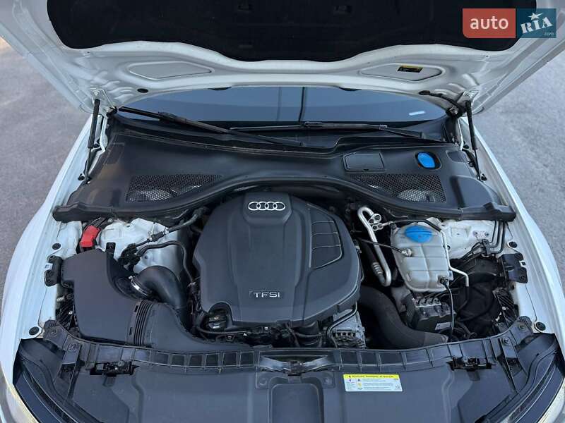 Седан Audi A6 2017 в Ромнах