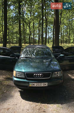 Седан Audi A6 1995 в 
