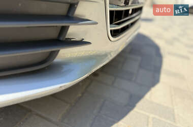 Седан Audi A6 2013 в 