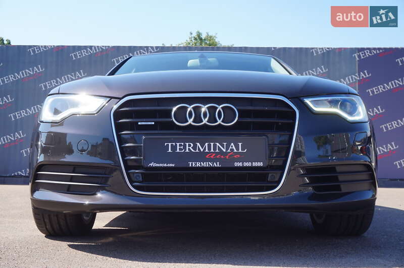 Седан Audi A6 2011 в Одессе