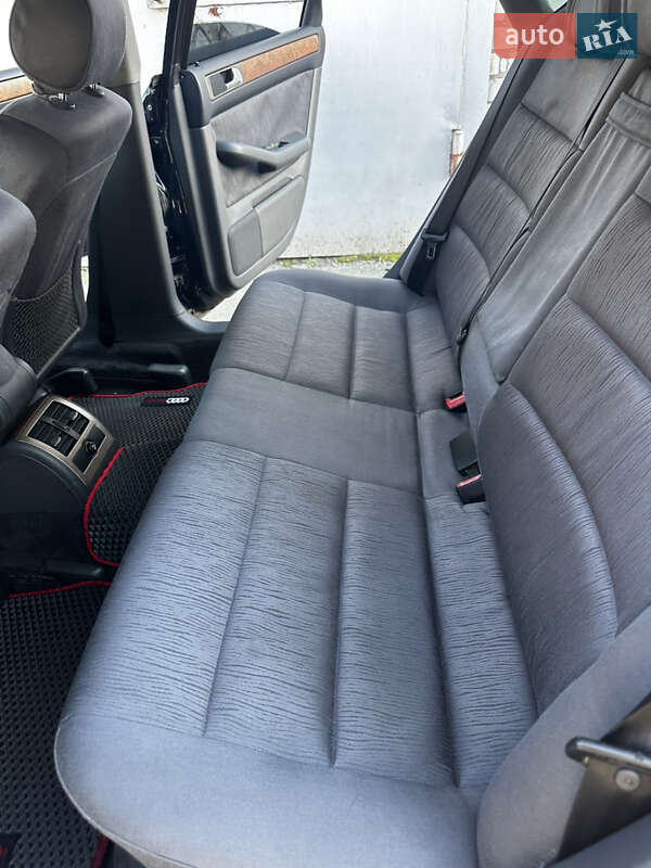 Седан Audi A6 1998 в Кременчуге