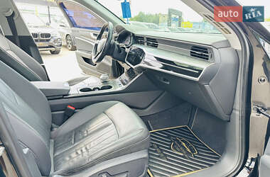 Седан Audi A6 2019 в 