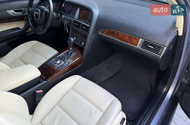 Седан Audi A6 2004 в 