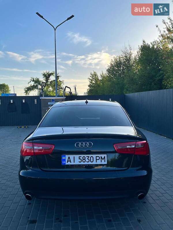 Седан Audi A6 2011 в Киеве