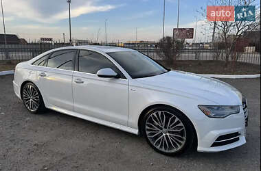Седан Audi A6 2015 в 