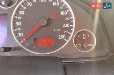 Универсал Audi A6 2002 в 