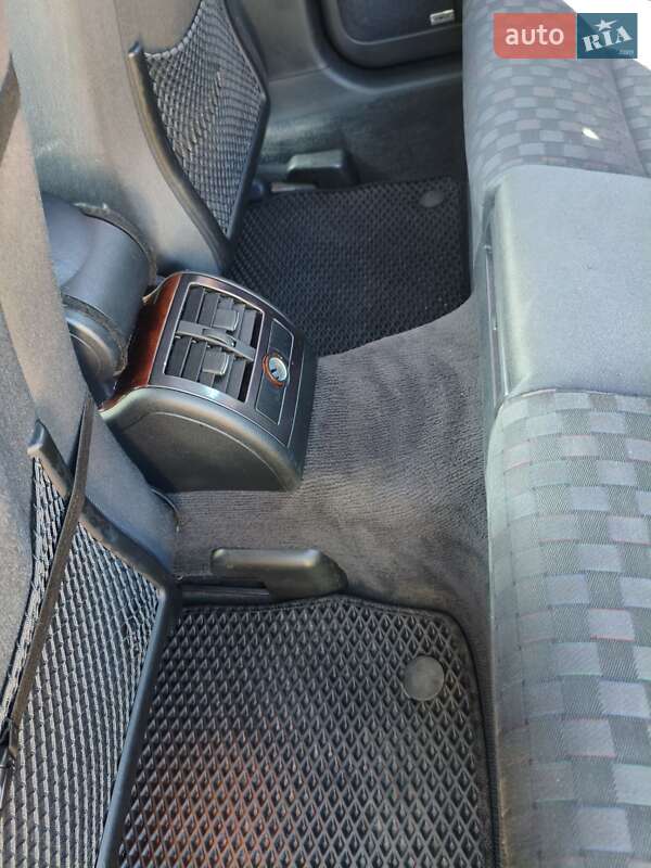 Универсал Audi A6 2002 в Запорожье