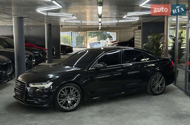 Седан Audi A6 2015 в 