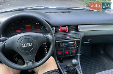 Универсал Audi A6 2000 в 