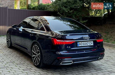 Седан Audi A6 2019 в 