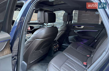 Седан Audi A6 2019 в 