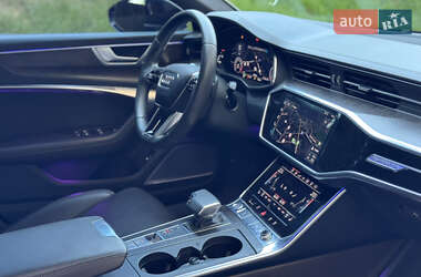 Седан Audi A6 2019 в 