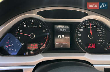 Универсал Audi A6 2011 в 