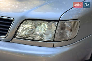 Седан Audi A6 1996 в 