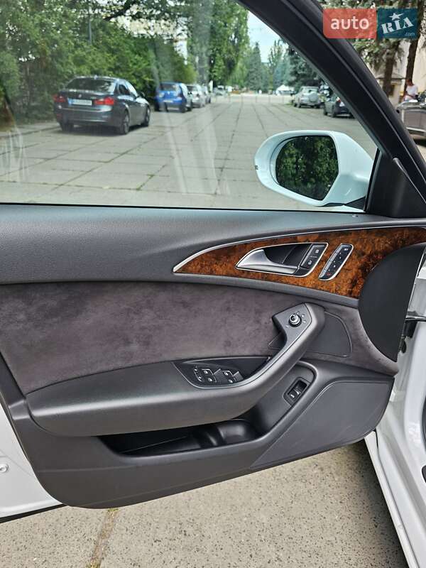 Седан Audi A6 2014 в Киеве