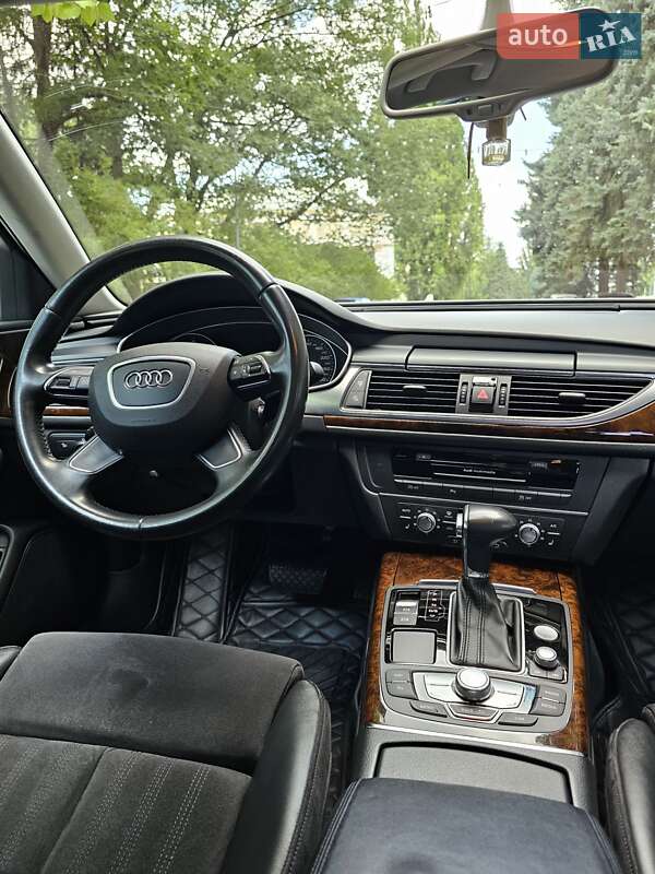 Седан Audi A6 2014 в Киеве