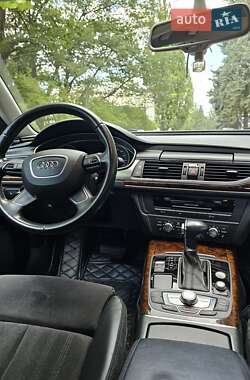 Седан Audi A6 2014 в 