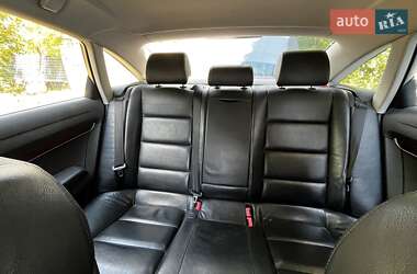 Седан Audi A6 2004 в Росошанах