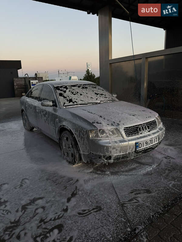 Седан Audi A6 2002 в Хотине