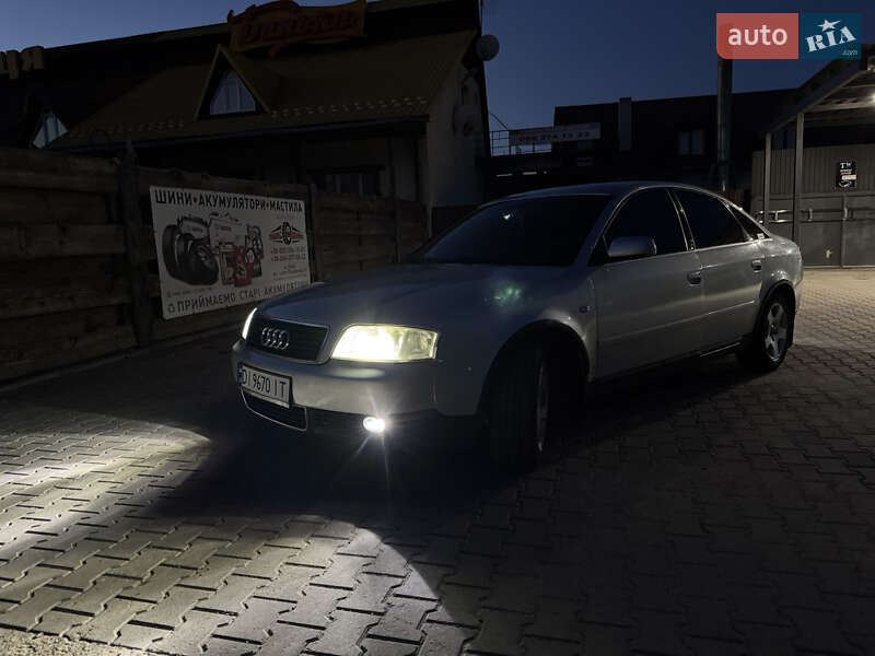 Седан Audi A6 2002 в Хотине