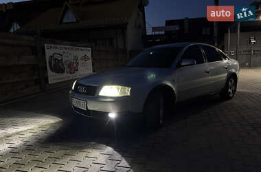 Седан Audi A6 2002 в 
