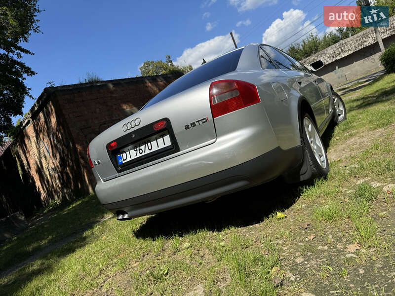Седан Audi A6 2002 в Хотине